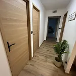 Carpe Diem T4 Centre Climatise Garage Renove Apartment *