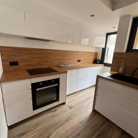 Carpe Diem T4 Centre Climatise Garage Renove Apartmán *