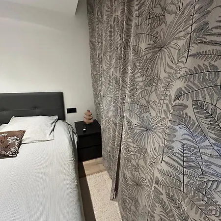 Carpe Diem T4 Centre Climatise Garage Renove Apartmán *